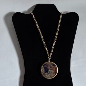Chico’s Reversible Pendant Necklace